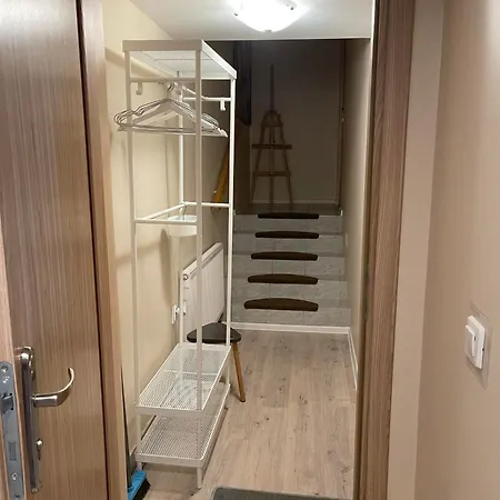Apartment Traper